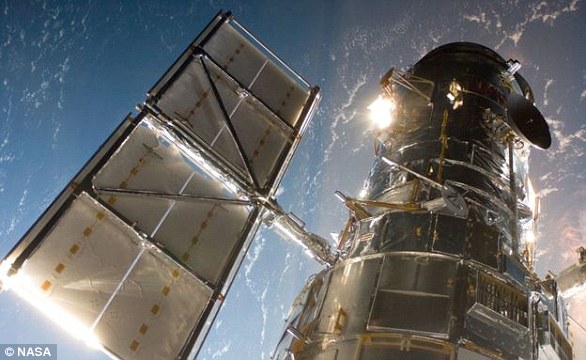 Teleskop Hubble'a nosi imię Edwina Hubble'a, który był odpowiedzialny za stworzenie stałej Hubble'a i jest jednym z największych astronomów wszechczasów.