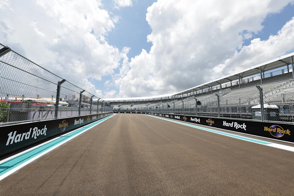 MIAMI, FL - 4 maja: Przegląd torów podczas zapowiedzi przed Grand Prix F1 w Miami na torze Miami International Autodrome 4 maja 2022 r. w Miami na Florydzie.  (Zdjęcie: Mark Thompson/Getty Images)