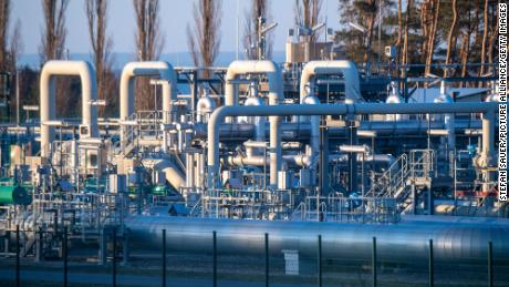 Potrójny cios w europejskie dostawy gazu powoduje wzrost cen
