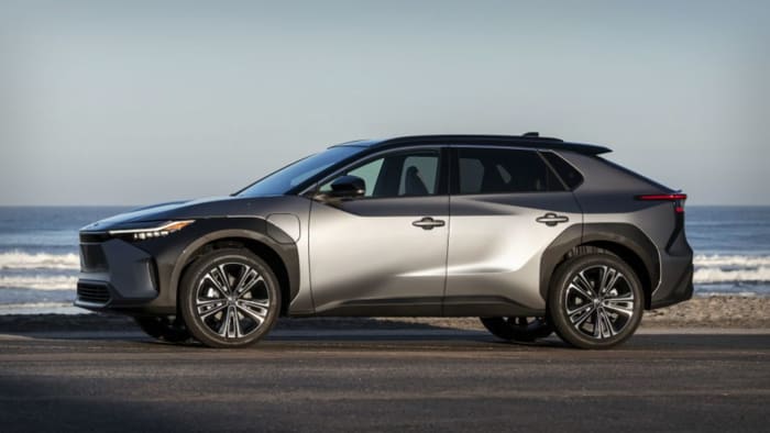 Toyota Electric SUV Bulletproof JS