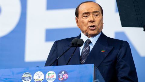 Były przywódca Włoch Silvio Berlusconi przemawia w Rzymie, Włochy, 22 września. 