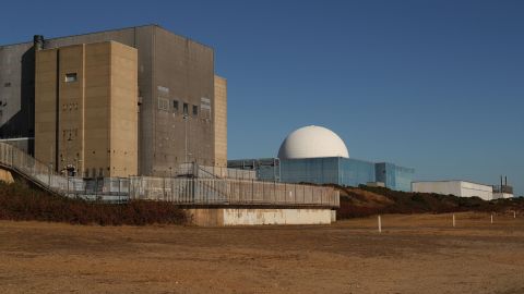 Elektrownia jądrowa Sizewell B w Wielkiej Brytanii, obsługiwana przez francuską firmę EDF.  Sizewell C będzie zlokalizowany w tej samej lokalizacji.